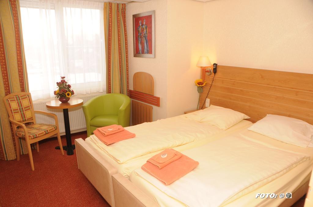 Hotel Het Galjoen Dronten Room photo