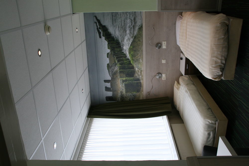 Hotel Het Galjoen Dronten Exterior photo